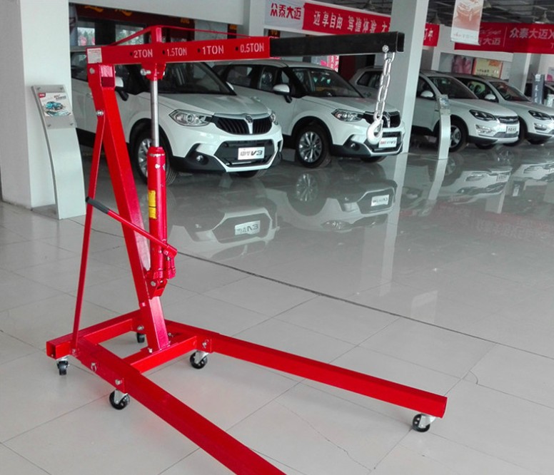 汽車發(fā)動機吊機